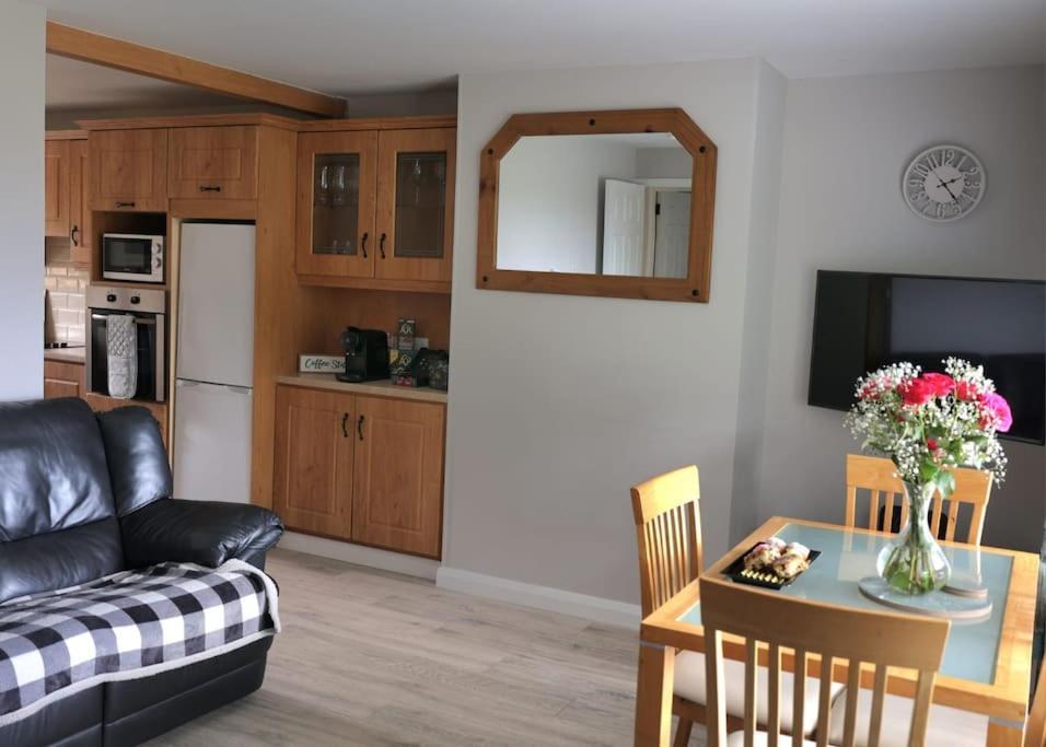 Apartamento Lough View Belcoo Exterior foto